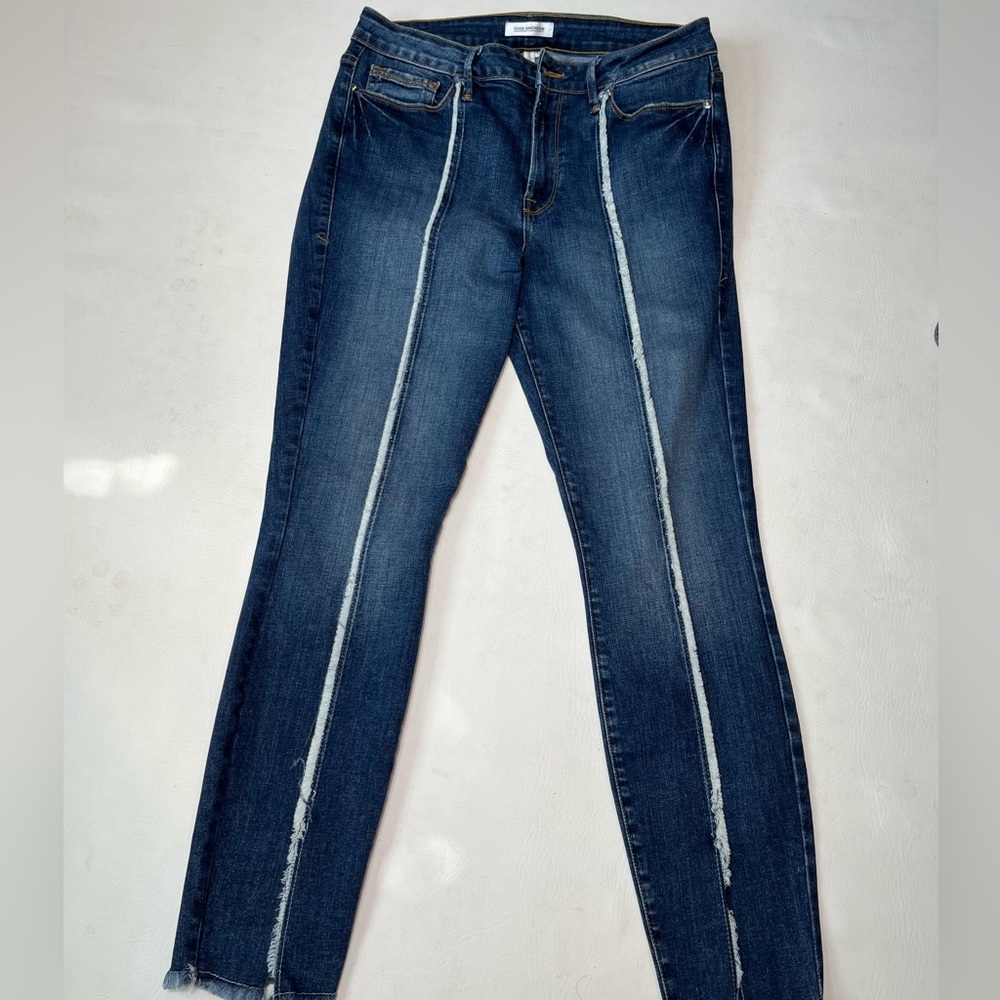 GOOD AMERICAN GOD LEGS STRAIGHT JEANS SIZE 10/30